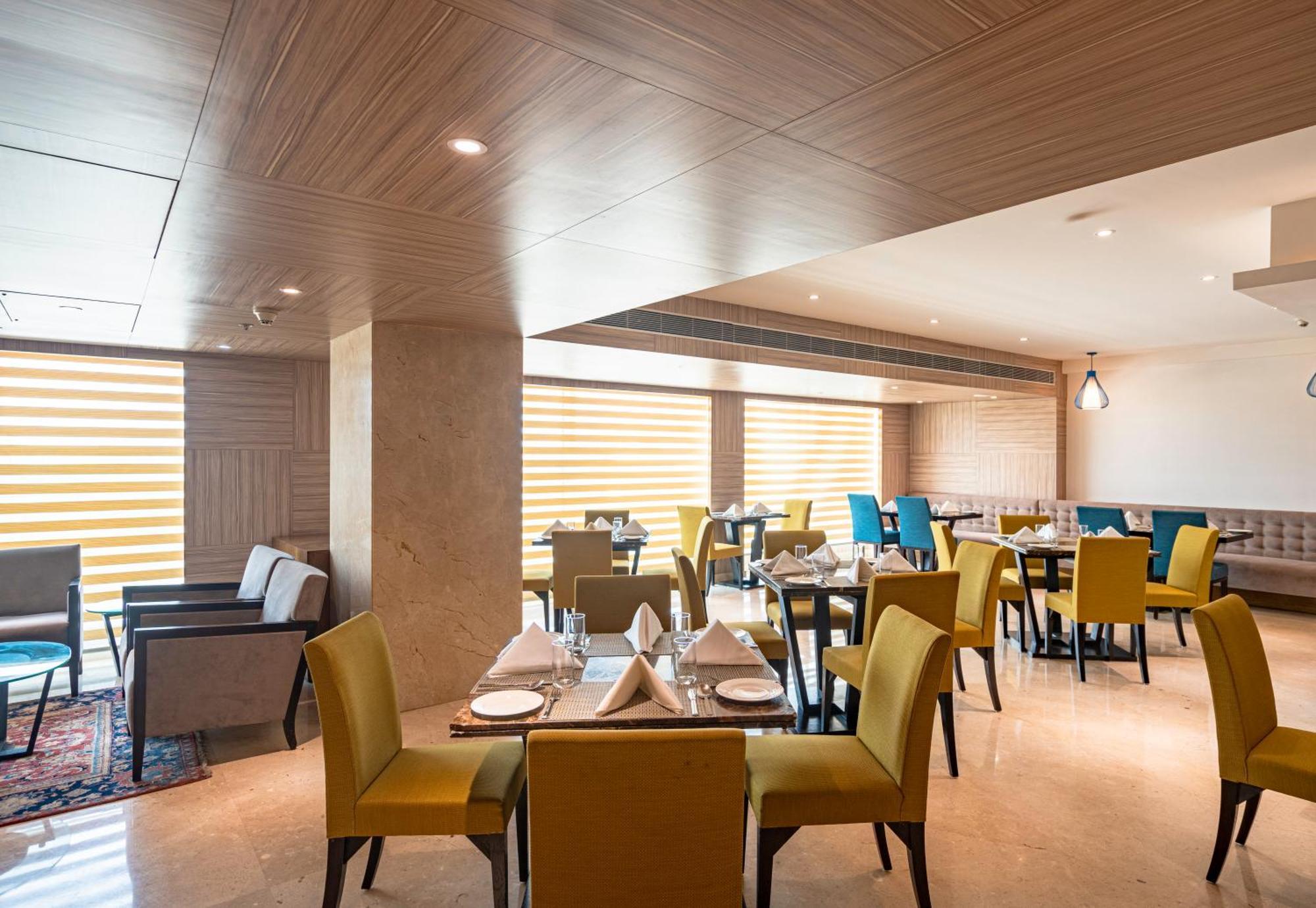 מלון ניו דלהי Svelte Delhi, A Member Of Radisson Individuals מראה חיצוני תמונה
