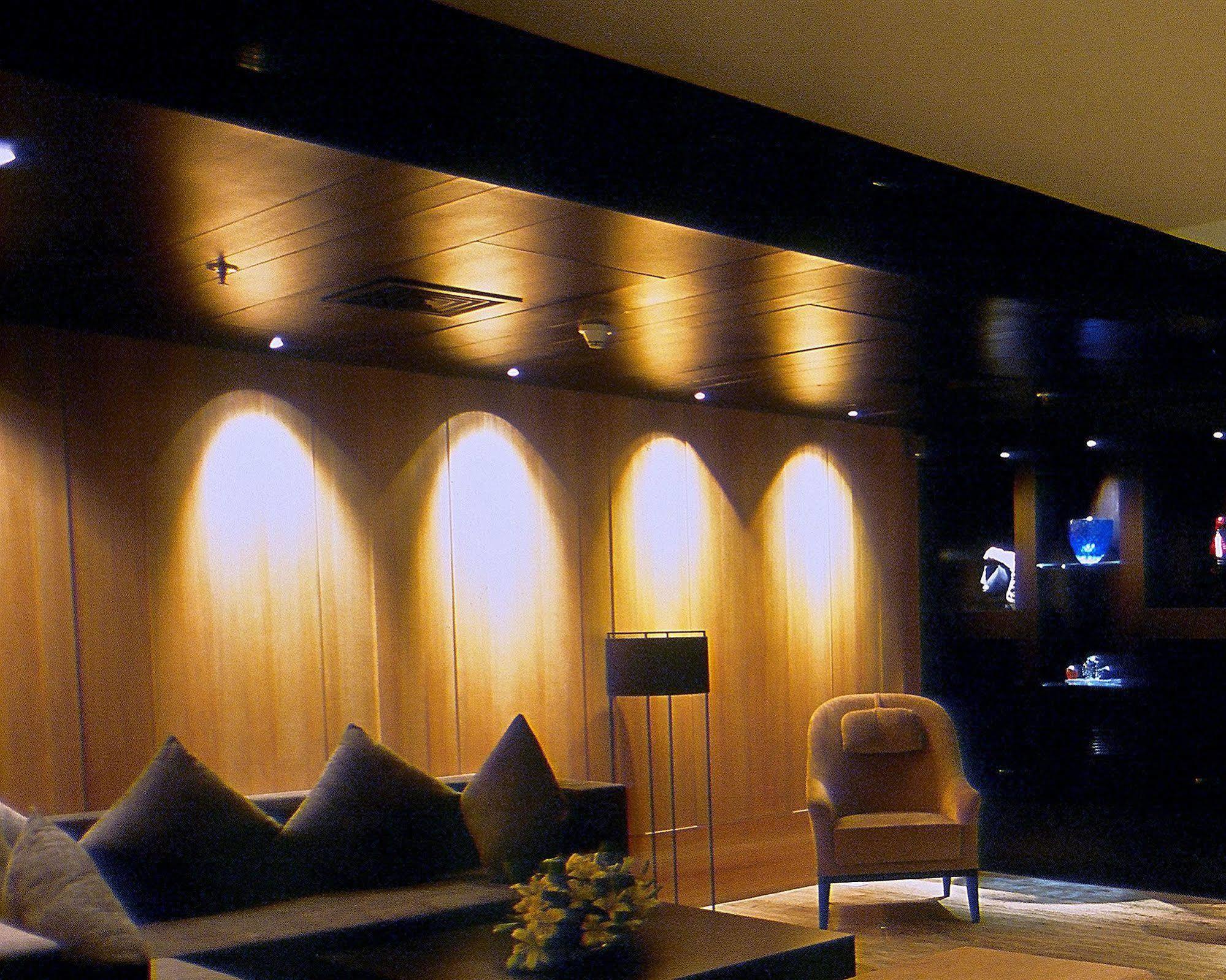 מלון ניו דלהי Svelte Delhi, A Member Of Radisson Individuals מראה חיצוני תמונה